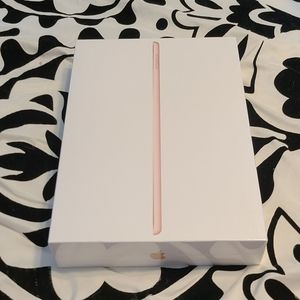 32 GB Rose Gold iPad